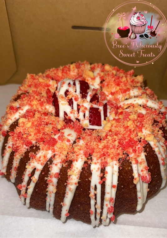 Strawberry Crunch Cake